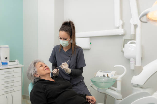 Best Affordable Emergency Dental Care  in Oak Park Heights, MN
